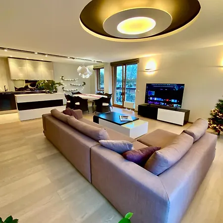 Apartament West Side